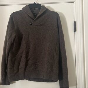 Banana Republic Men's Turtleneck Sweater - Brown